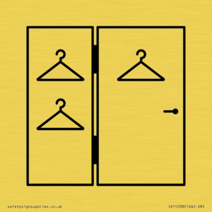 I065 Large Changing room